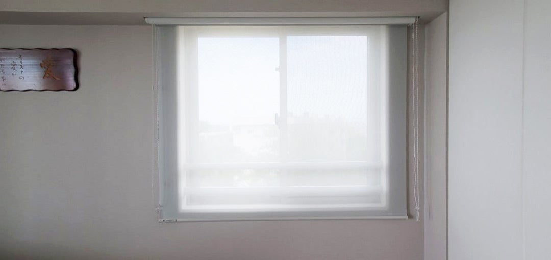 遮熱ロールスクリーン